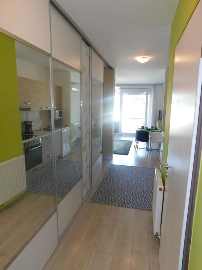 Relax Apartman Apartment Zamardi Exterior photo